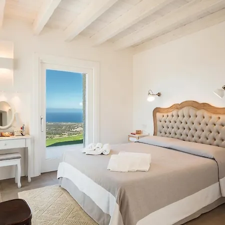 Sardegna E - Stazzu Di L'incantu Con Piscina